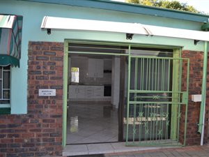1 Bed Townhouse in Claremont