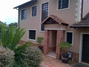 3 Bed House in Clifton Hill Estate