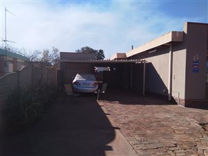 3 Bedroom House in Vanderbijlpark CE5