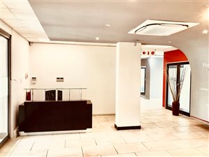 869 m² Office Space in Bramley