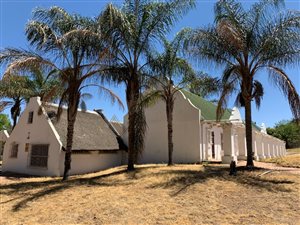 30 Bed House in Halfway House