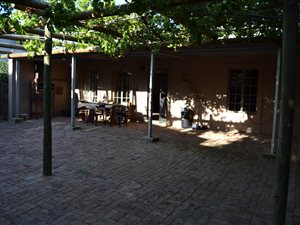 2 Bed Apartment in Tulbagh
