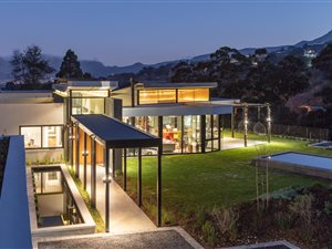 5 Bed House in Constantia