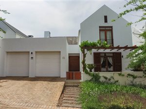 4 Bed House in De Zalze