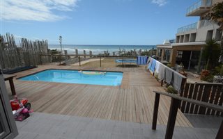 4 Bedroom House in Jeffreys Bay