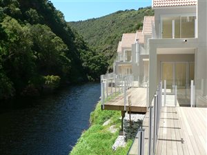 4 Bed Townhouse in Wilderness
