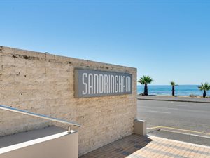 Studio apartment in Mouille Point
