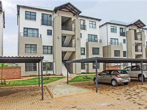 3 Bedroom Duplex in Roodepoort Central