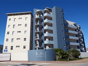 3 Bed Apartment in Diaz Beach
