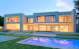 5 Bedroom House in Duxberry