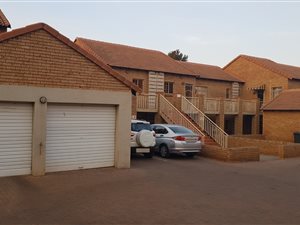 2 Bed Townhouse in Boardwalk Villas