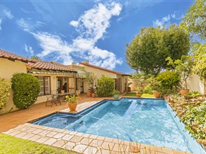 3 Bed Cluster in Bryanston