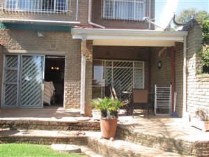 3 Bed Townhouse in Bedford Park