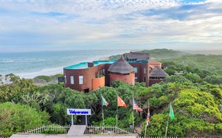 4 Bedroom House in Paradise Beach