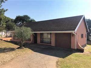 3 Bed House in Bisley