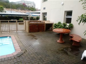 2 Bed Apartment in Boland Park