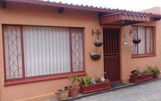 1 Bedroom Garden Cottage in Kenmare