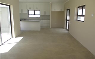 2 Bedroom House in Langebaan North