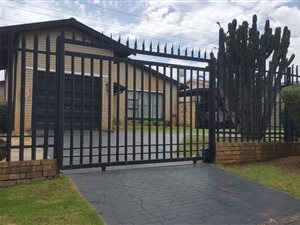 3 Bed House in Suideroord