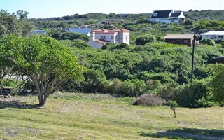 995 m² Land available in Cape St Francis