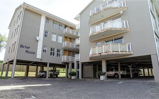 3 Bedroom Apartment in West Hill