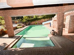 4 Bed House in Capital Park