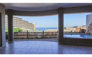 4 Bedroom House in Sheffield Beach