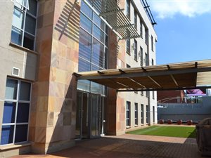 477 m² Office Space in Lynnwood