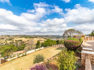 6 Bed House in West Riding