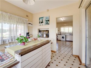 4 Bed House in Sparks Estate