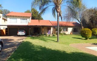5 Bedroom House in Sonneglans