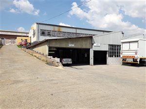 2830 m² Industrial space in Industria North