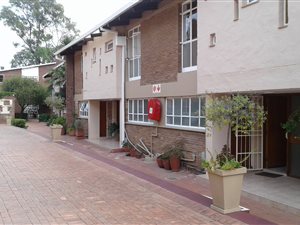 3 Bed Townhouse in Senderwood