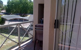 2 Bedroom Townhouse in Vaalpark