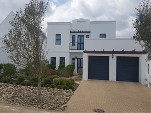4 Bed House in Croydon Olive Estate