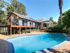 4 Bed House in Sydenham