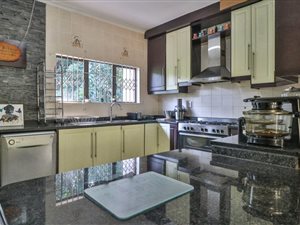 4 Bed House in Silverglen
