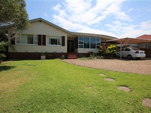 5 Bedroom House in Sunny Ridge