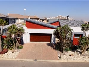 3 Bed House in Glen Eagles Estate