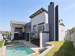 4 Bed House in Waterfall Estate