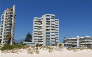 2 Bedroom Apartment in Strand Central