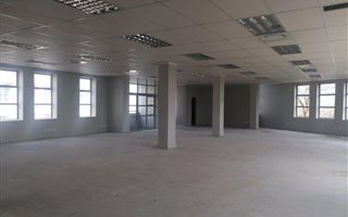 370 m² Office Space in Lynnwood