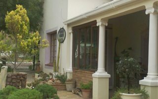 6 Bedroom House in Victoria West