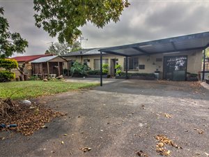 4 Bed House in Klopperpark