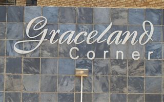 2 Bedroom Apartment in Elspark