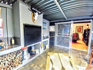 3 Bed House in Edelweiss