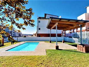 3 Bed Apartment in Barbeque Downs