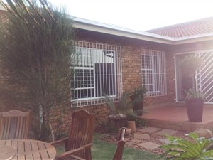 3 Bed Simplex in Randhart