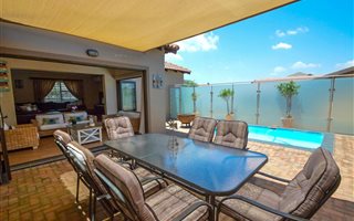 5 Bedroom House in Ruimsig