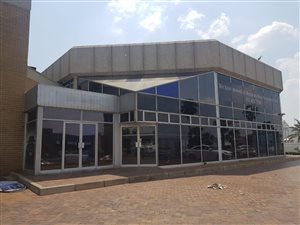 3525 m² Commercial space in Northcliff